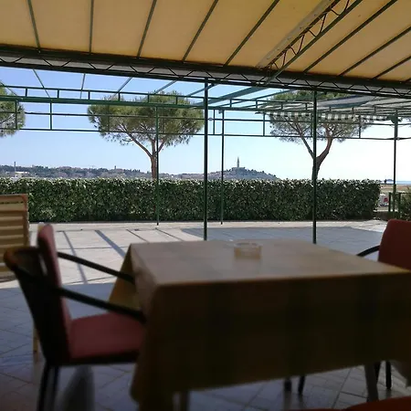 Val Mari - Laguna Apartman *