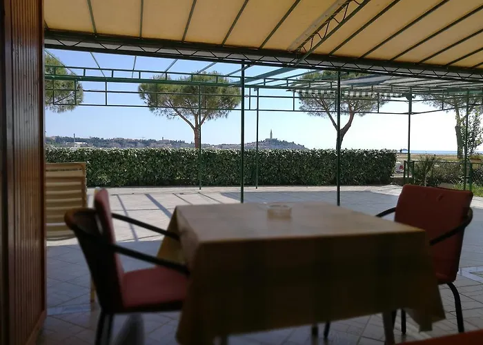 Val Mari - Laguna Apartman *